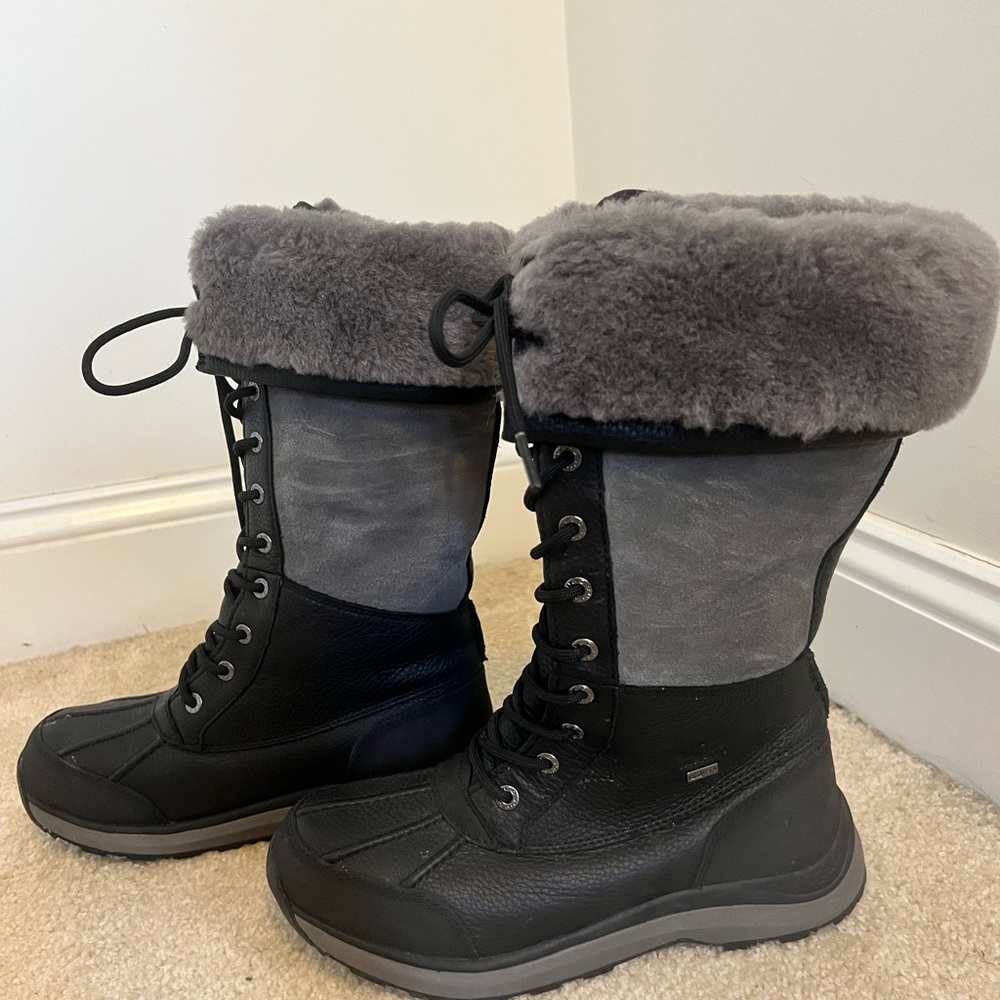 Ugg Mid-Calf Lace Up Fur Lined Winter Boots